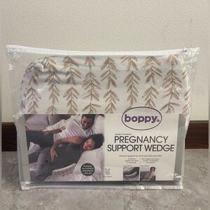 Boppy Pregnancy Pillow Wedge
